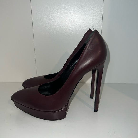 Saint Laurent Paris Janis 105
Leather Platform Pumps - Picture 2 of 8